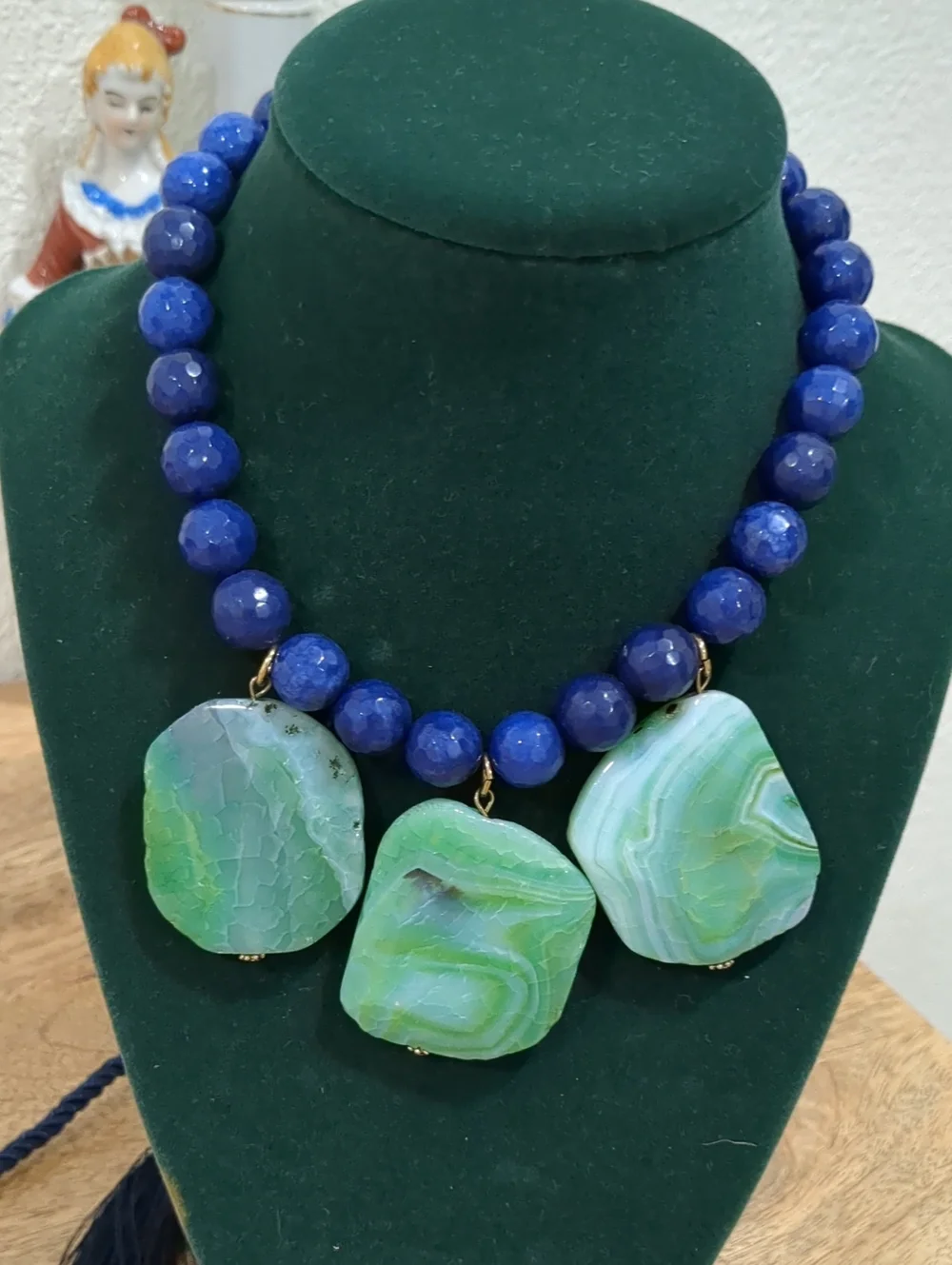 ANN TAYLOR Blue Beaded Necklace with Vintage Green Agate Pendants